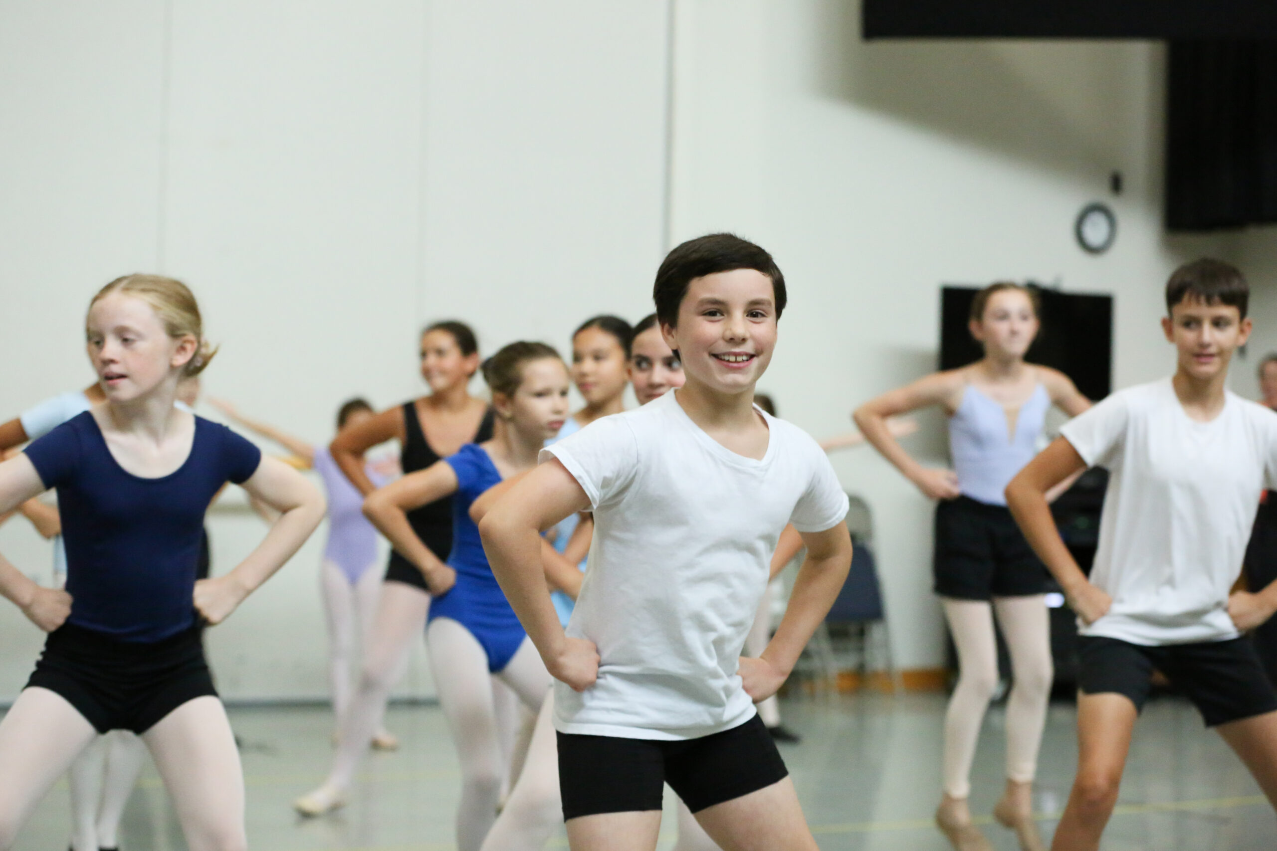 kids enjoying summer camp